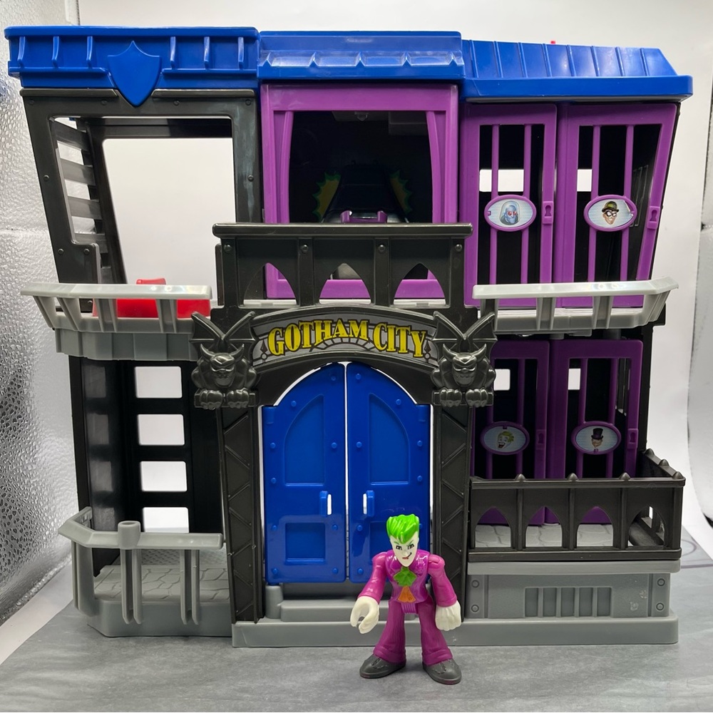 Mattel Purple and Blue Action Figures and Playsets